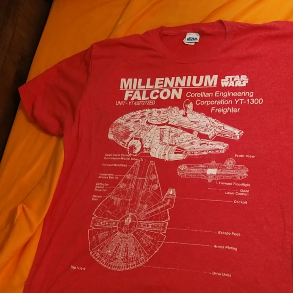 XL Star Wars Millennium Falcon Tee Shirt